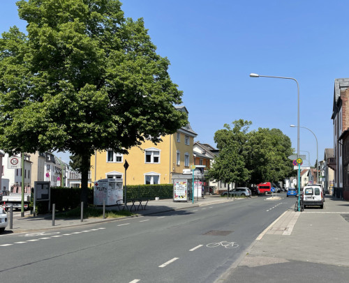 Preungesheim, Homburger Landstraße